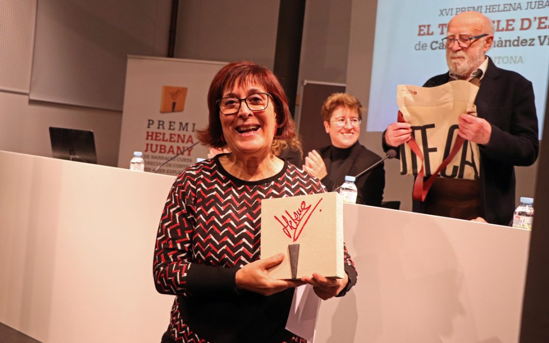Carme F. Villabol guanya el 16è Premi Helena Jubany amb l’obra “El triangle d’estiu”