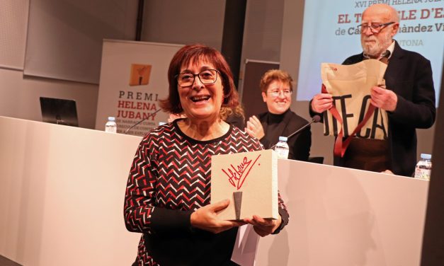 Carme F. Villabol guanya el 16è Premi Helena Jubany amb l’obra “El triangle d’estiu”